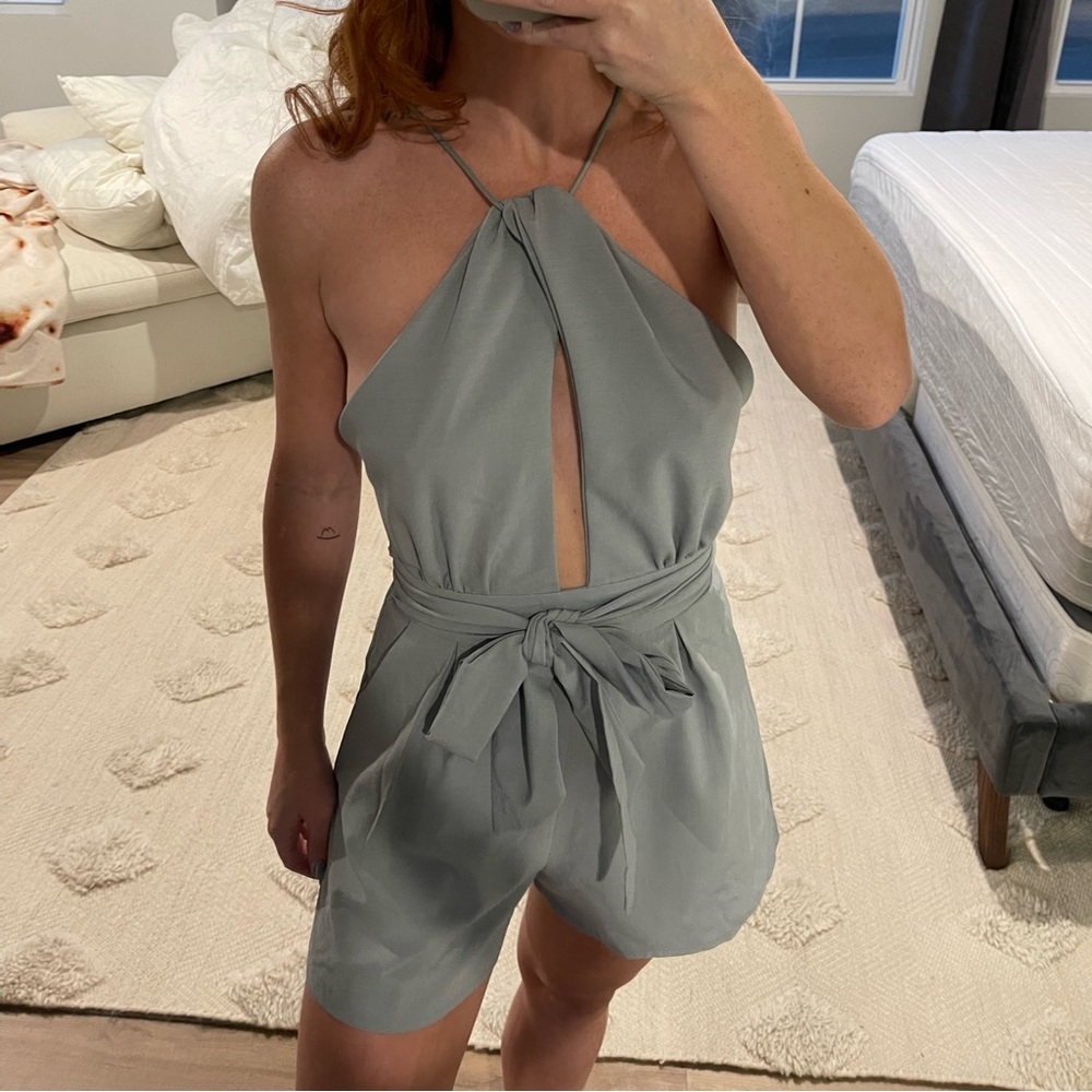 Halter neck Romper